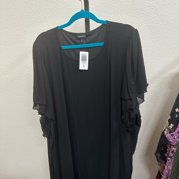 torrid Tops - NWT Torrid | Deep Black Stretch Top